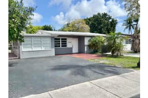 6129 Funston Street, Hollywood, FL 33023 - MLS#B26013698
