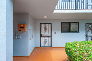 1340 W 41st Street 101, Hialeah, Fl 33012, Hialeah
