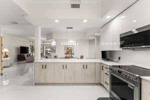 17541 Ashbourne Lane, Boca Raton, FL 33496 - MLS#B26013731