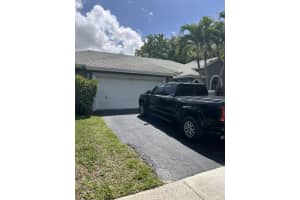 5124 42nd Terrace, Coconut Creek, FL 33073 - MLS#B26013732