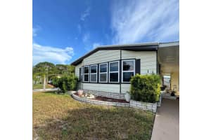 1 Grande Camino Way, Fort Pierce, FL 34951 - MLS#B26013735