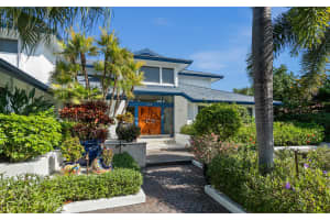 6819 South Marina Way, Stuart, FL 34996 - MLS#B26013748