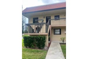 21911 Lake Forest Circle, Boca Raton, FL 33433 - MLS#B26013764