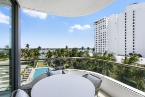 200 Arkona Court, West Palm Beach, FL 33401 - MLS#B26013779