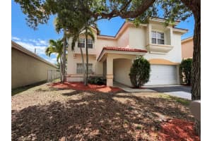 73 Gables Boulevard, Weston, FL 33326 - MLS#B26013842