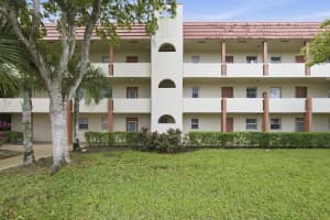 2900 Sunrise Lakes Drive, Sunrise, FL 33322 - MLS#B26013845