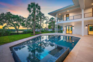 8818 Riverfront Terrace, Tequesta, FL 33469 - MLS#B26013883