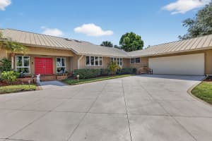 6151 Winged Foot Drive, Stuart, FL 34997 - MLS#B26013898