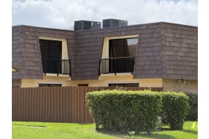 521 Springdale Circle, Palm Springs, FL 33461 - MLS#B26013910