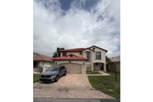 15061 Norfolk Lane, Davie, FL 33331 - MLS#B26013928