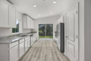 5717 Palm Drive, Fort Pierce, FL 34982 - MLS#B26013931