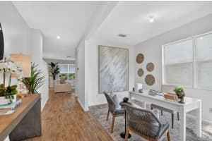 6680 Pointe Of Woods Drive, West Palm Beach, FL 33415 - MLS#B26013940