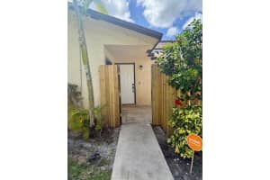 1803 Waterview Circle, Palm Springs, FL 33461 - MLS#B26013993