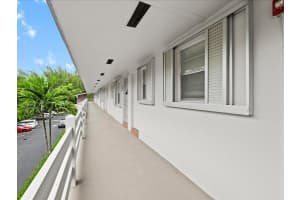 700 Layne Boulevard, Hallandale Beach, FL 33009 - MLS#B26014011