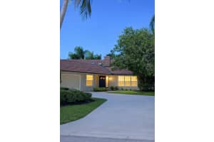 5741 Winged Foot Drive, Stuart, FL 34997 - MLS#B26014033