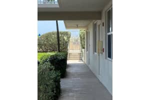 2565 Ocean Boulevard, Palm Beach, FL 33480 - MLS#B26014067