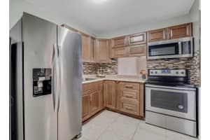 176 Lake Carol Drive, West Palm Beach, FL 33411 - MLS#B26014068