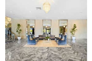 5401 Collins Avenue, Miami Beach, FL 33140 - MLS#B26014092