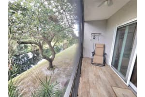 8260 24th Street, North Lauderdale, FL 33068 - MLS#B26014109