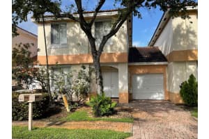 6639 Hidden Cove Drive, Davie, FL 33314 - MLS#B26014119