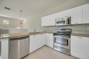 40 Sedona Circle, Stuart, FL 34994 - MLS#B26014134