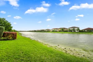 12260 Baypoint Circle, Parkland, FL 33076 - MLS#B26014170