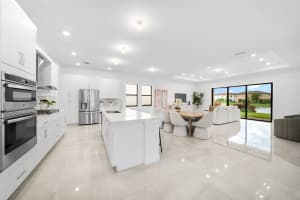 12260 Baypoint Circle, Parkland, FL 33076 - MLS#B26014170