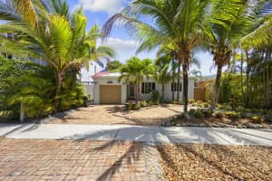 634 17th Way, Fort Lauderdale, FL 33304 - MLS#B26014204