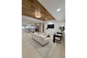 2814 5th Street, Boynton Beach, FL 33435 - MLS#B26014218