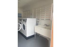 2727 Dudley Dr Drive, West Palm Beach, FL 33415 - MLS#B26014242