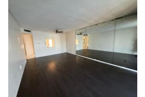 1300 191st Street, Miami, FL 33179 - MLS#B26014263