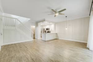 2052 Tarpon Lake Way, West Palm Beach, FL 33411 - MLS#B26014284