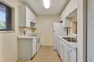 120 70th Street, Boca Raton, FL 33487 - MLS#B26014289