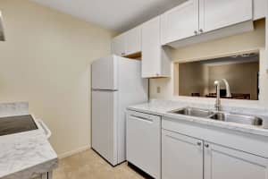120 70th Street, Boca Raton, FL 33487 - MLS#B26014289