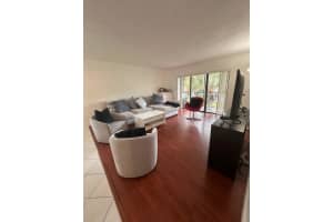 16206 Laurel Drive, Weston, FL 33326 - MLS#B26014318