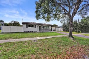 5131 92nd Terrace, Cooper City, FL 33328 - MLS#B26014364