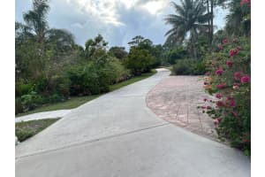 6220 Kelty Way, Lake Worth, FL 33467 - MLS#B26014379