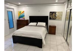 1004 Pennsylvania Avenue, Miami Beach, FL 33139 - MLS#B26014383