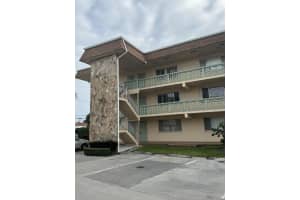 700 Village Green Court 302, Palm Springs, Fl 33461, Palm Springs