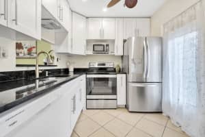 4805 Nw 35th Street 412, Lauderdale Lakes, Fl 33319, Lauderdale Lakes