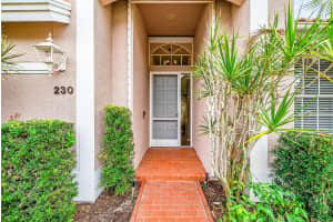 230 Eagleton Estate Boulevard, Palm Beach Gardens, FL 33418 - MLS#B26014439