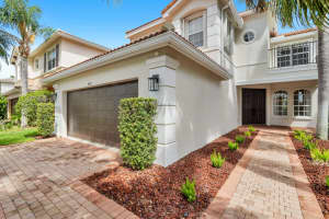 8831 Morgan Landing Way, Boynton Beach, FL 33473 - MLS#B26014448