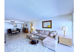 3546 Ocean Boulevard, South Palm Beach, FL 33480 - MLS#B26014451