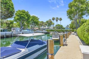 799 Jeffery Street, Boca Raton, FL 33487 - MLS#B26014456