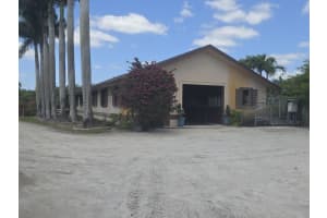 14127 Equestrian Way, Wellington, FL 33414 - MLS#B26014480