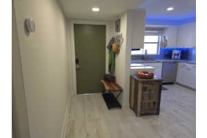 9501 Sunrise Lakes Boulevard, Sunrise, FL 33322 - MLS#B26014484