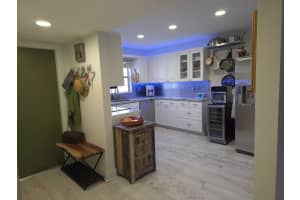 9501 Sunrise Lakes Boulevard, Sunrise, FL 33322 - MLS#B26014484