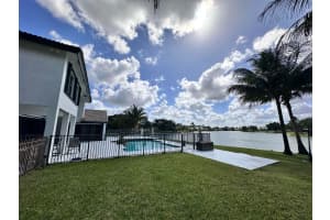6695 Lake Loran Way, Greenacres, FL 33467 - MLS#B26014497