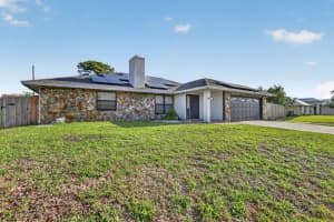 481 Aster Road, Port Saint Lucie, FL 34953 - MLS#B26014548