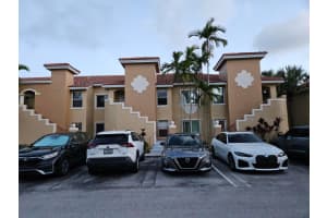 7900 Nw 6th Street 205, Pembroke Pines, Fl 33024, Pembroke Pines